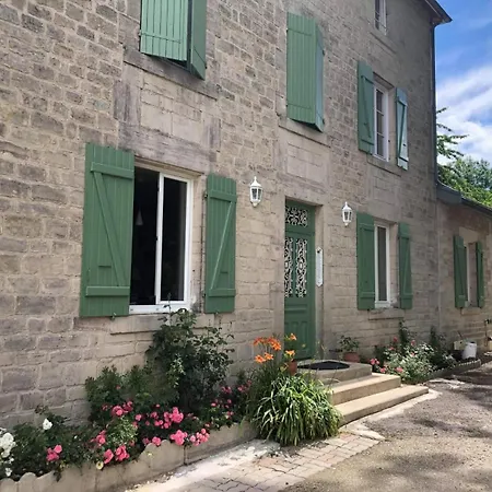Le Moulin De *